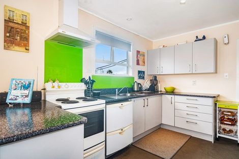 Photo of property in 2a Montgomery Avenue, Onerahi, Whangarei, 0110