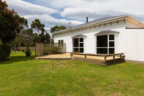 Photo of property in 21 Bevan Street, Woodville, 4920