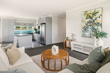 Photo of property in 15 Spinifex Street, Papamoa Beach, Papamoa, 3118