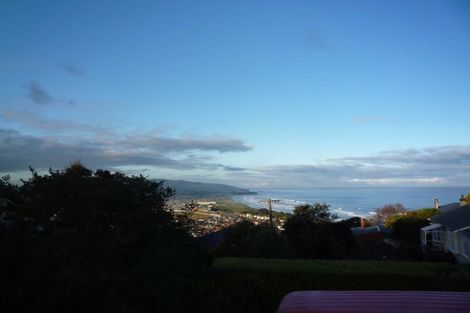 Photo of property in 18 Earls Road, Saint Clair, Dunedin, 9012