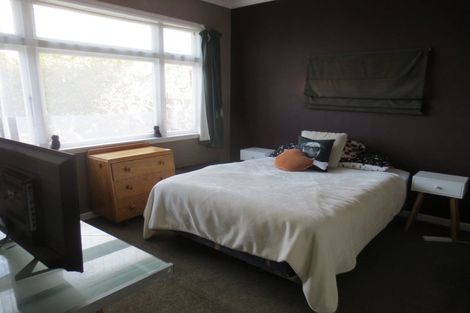 Photo of property in 9 East Street, Terrace End, Palmerston North, 4410