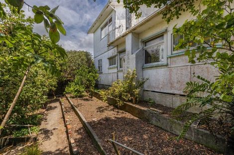 Photo of property in 9a Normanby Street, Fitzroy, New Plymouth, 4312
