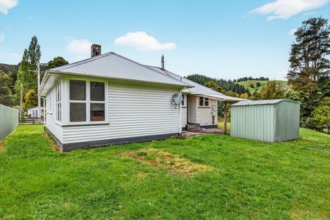 Photo of property in 114 Hikumutu Road, Taumarunui, 3992