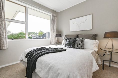 Photo of property in 1 Bale Place, Havelock North, 4130