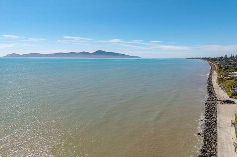 Photo of property in 96 The Esplanade, Raumati South, Paraparaumu, 5032