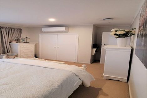 Photo of property in 41 Chorley Avenue, Massey, Auckland, 0614