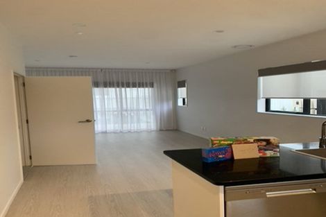 Photo of property in 3/2c Walsall Street, Avondale, Auckland, 1026