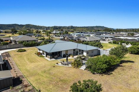 Photo of property in 41 Dawn Parade, Coastlands, Whakatane, 3120