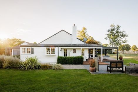 Photo of property in 16 Cowley Drive, Leamington, Cambridge, 3432