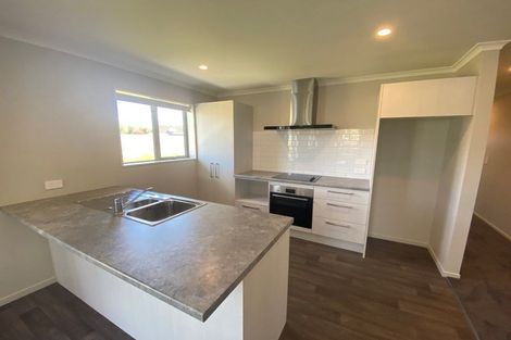 Photo of property in 10 Huntaway Lane, Dunsandel, 7682