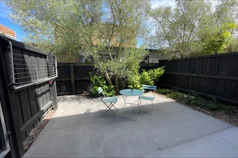 Photo of property in 1/27 Gracefield Avenue, Christchurch Central, Christchurch, 8013
