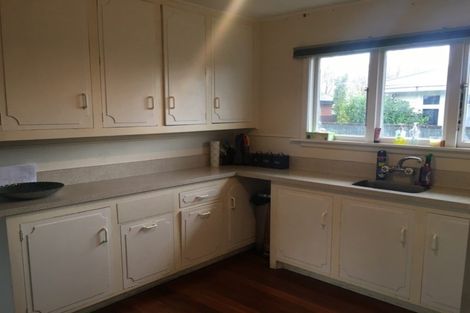 Photo of property in 2/11 Dunedin Street, Redwood, Christchurch, 8051