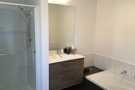 Photo of property in 29d Eastview Road, Glen Innes, Auckland, 1072