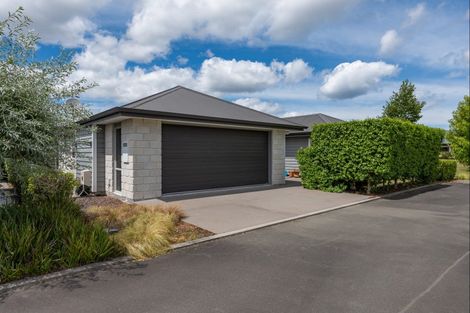 Photo of property in 6 Noumea Drive, Rangatira Park, Taupo, 3330