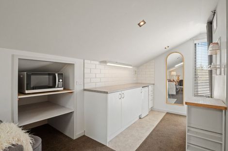 Photo of property in 2 Aberdare Court, Jacks Point, Queenstown, 9371