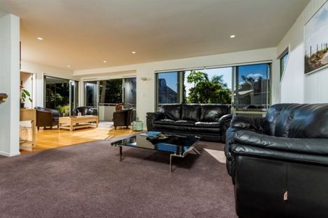 Photo of property in 7a Valley Road, Browns Bay, Auckland, 0630