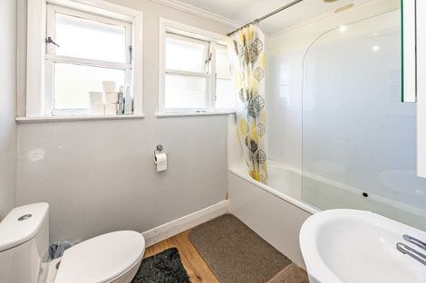 Photo of property in 5 Deem Place, Tawhero, Whanganui, 4501