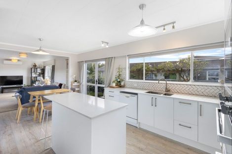 Photo of property in 53b Elbourne Street, Taradale, Napier, 4112