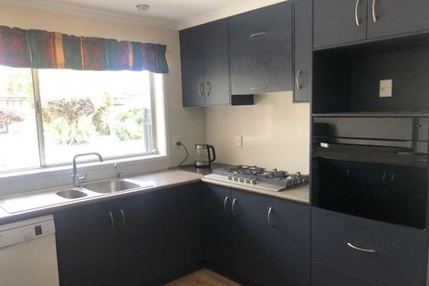 Photo of property in 19 Cairns Crescent, Rototuna, Hamilton, 3210