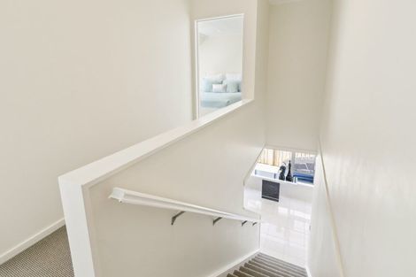 Photo of property in 44 Akaroa Drive, Maupuia, Wellington, 6022