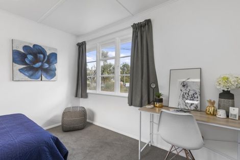 Photo of property in 39 Peck Street, Taita, Lower Hutt, 5011