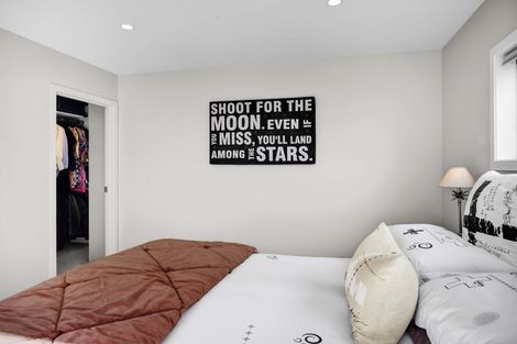 Photo of property in 17 Victoria Street, Hawera, 4610