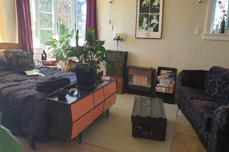 Photo of property in 32 Leicester Street, Patea, 4520