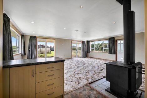 Photo of property in 221 Stanley Road, Te Popo, Stratford, 4394