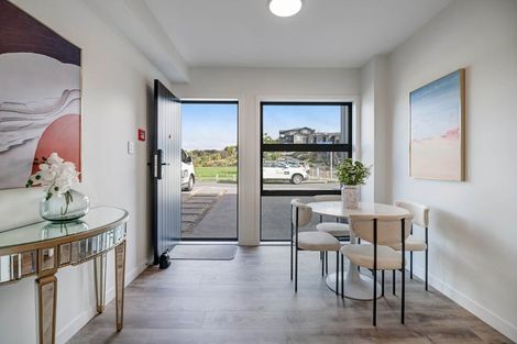Photo of property in 4/3 Kawau Close, Orewa, 0931