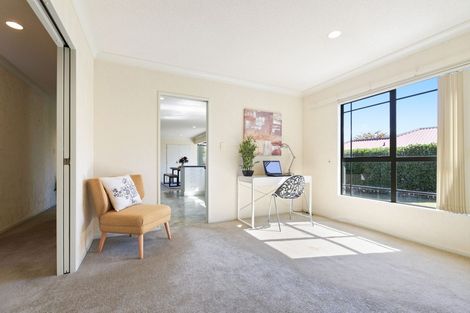 Photo of property in 28 Halcione Close, Flagstaff, Hamilton, 3210