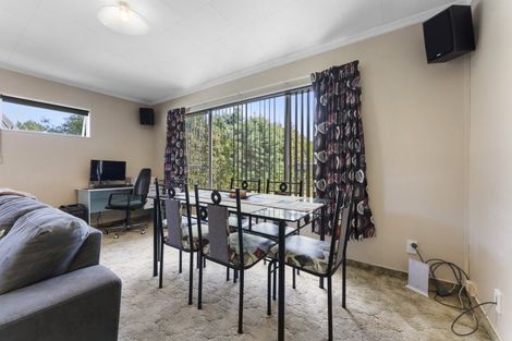 Photo of property in 26 Avenue North Road, Levin, 5510