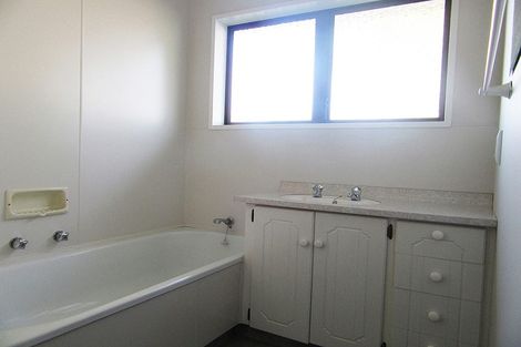 Photo of property in 12 Conrad Place, Leamington, Cambridge, 3432