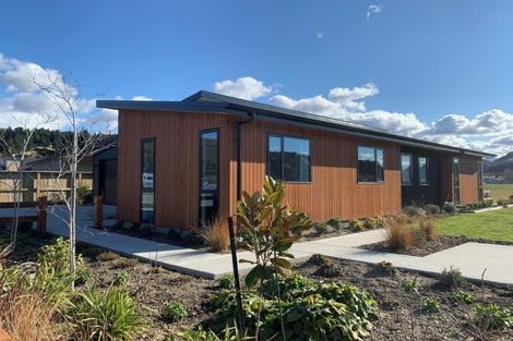 Photo of property in Luggate Park, 2 Cooper Crescent, Luggate, Wanaka, 9383