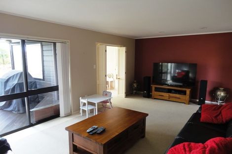 Photo of property in 1/24 Northpark Avenue, Northpark, Auckland, 2013