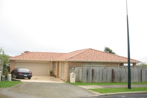 Photo of property in 10 Frederick Reece Drive, The Gardens, Auckland, 2105