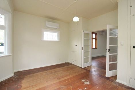 Photo of property in 34 Birdwood Road, Waterloo, Lower Hutt, 5011