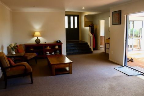 Photo of property in 17 Maddison Place, Welcome Bay, Tauranga, 3112