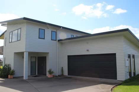 Photo of property in 10 Sea Vista, Athenree, Katikati, 3177