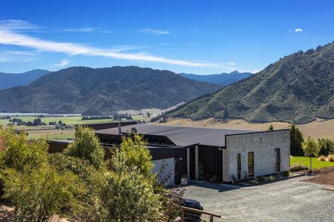 Photo of property in 1424 Queen Charlotte Drive, Linkwater, 7281