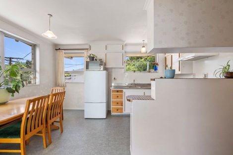 Photo of property in 13 Milton Terrace, Picton, 7220