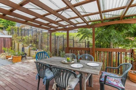 Photo of property in 12 Valley Fields Place, Pukekohe, 2120