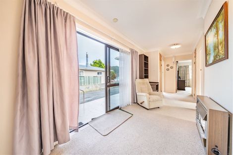 Photo of property in 6 Pencarrow Crescent, Wainuiomata, Lower Hutt, 5014