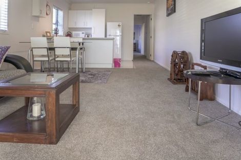 Photo of property in 157 Coronation Road, Hillcrest, Auckland, 0627