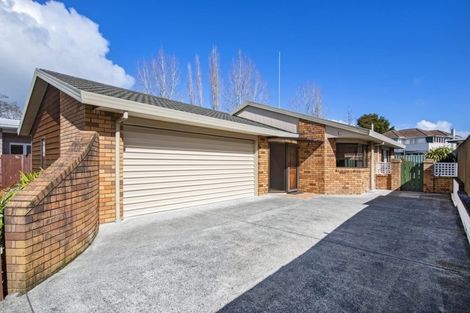 Photo of property in 16 North Street, Woodhill, Whangarei, 0110