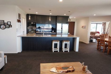 Photo of property in 10 Sophora Place, Papamoa Beach, Papamoa, 3118