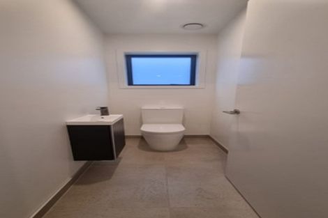 Photo of property in 8 Shelduck Road, Jacks Point, 9371