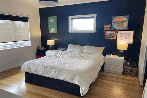 Photo of property in 1/16 Pooks Road, Ranui, Auckland, 0612