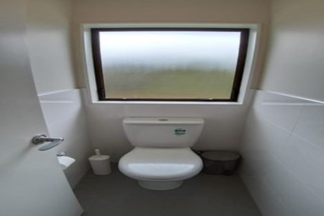 Photo of property in 2/67 Aviemore Drive, Highland Park, Auckland, 2010