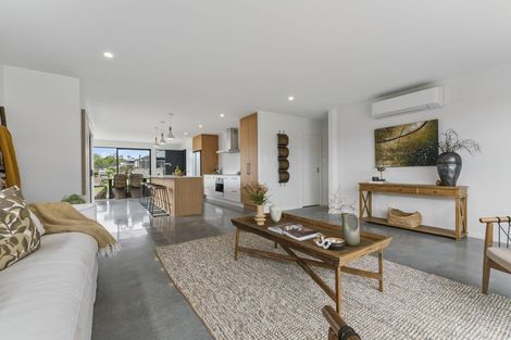 Photo of property in 7 Kayelene Place, Omokoroa, 3114