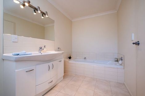 Photo of property in 1 Battery Road, Ahuriri, Napier, 4110